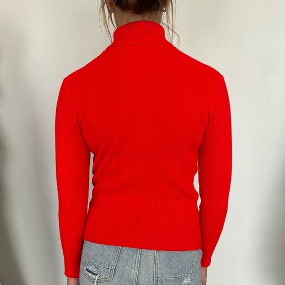 Red zip up knit - Picture 2 of 2